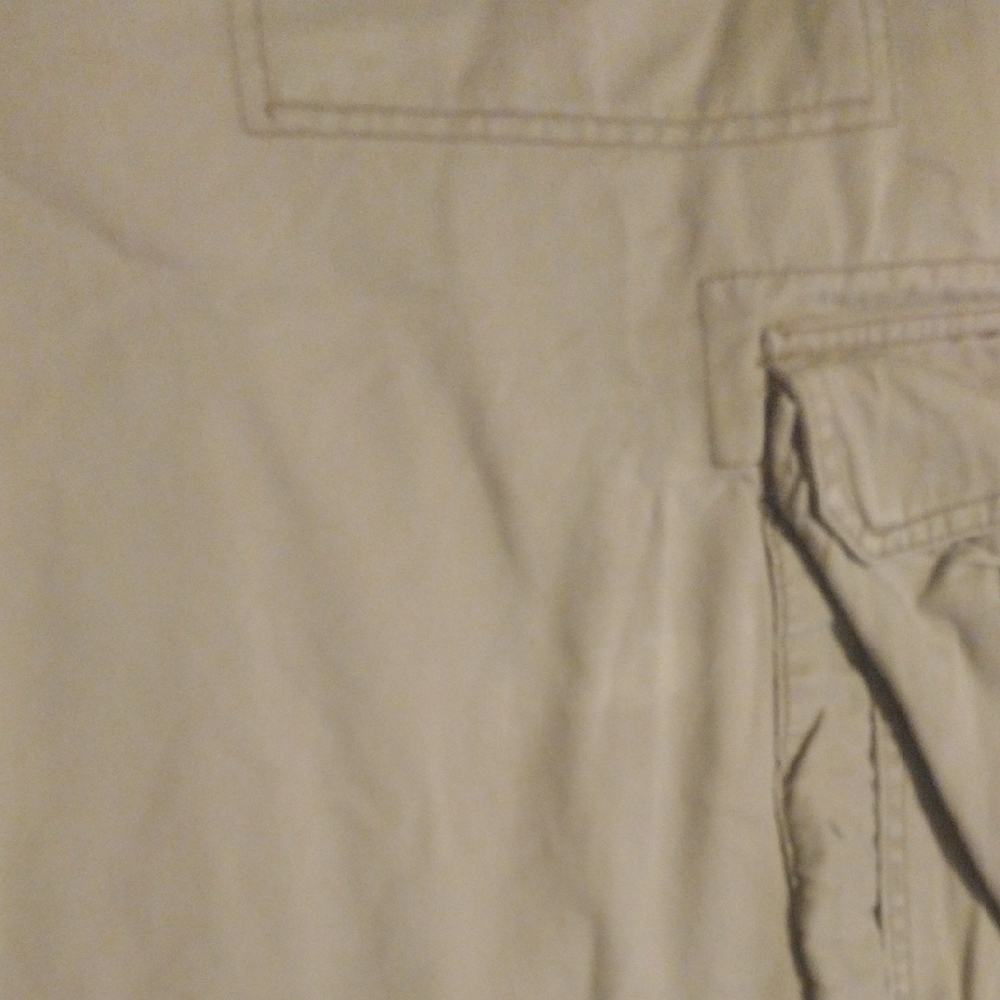 Aeropostale Light Tan Cargo Shorts - Picture 10 of 12